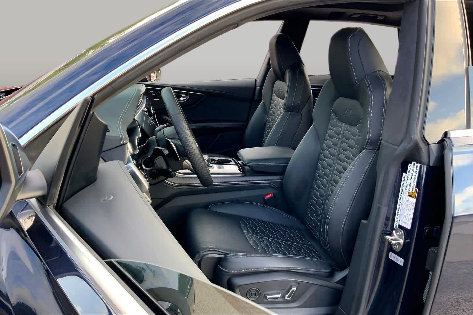 Pre-Owned 2024 Audi RS Q8