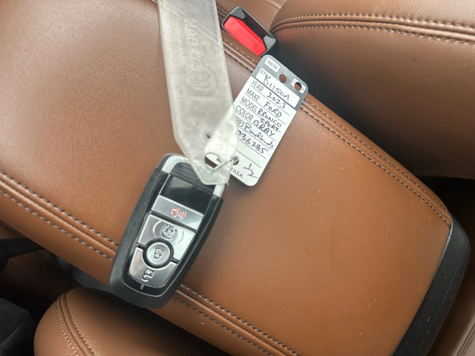 Used 2023 GREY Ford BADLANDS image 26