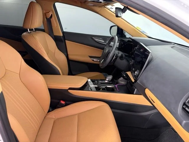 Used 2026 White Lexus 350 Premium image 35