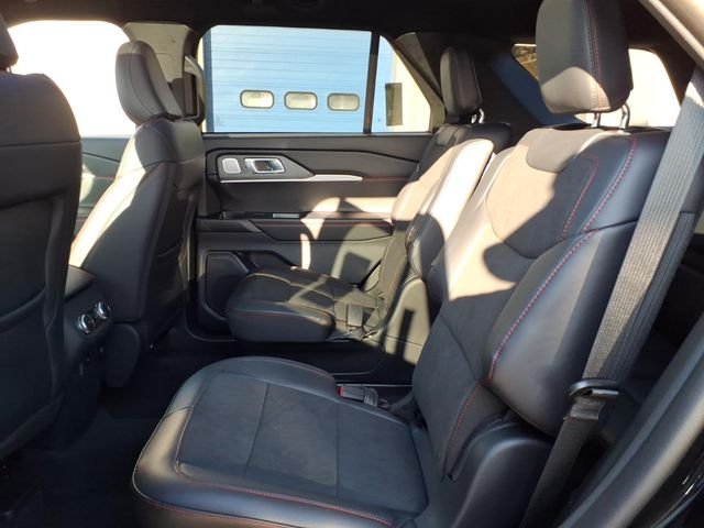 New 2026 Agate Black Metallic Ford ST image 10