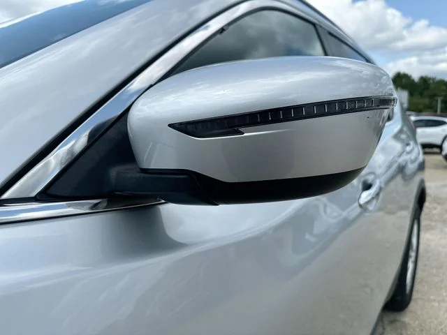 Used 2019 Silver Nissan SV image 47