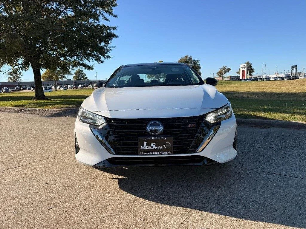 New 2025 Nissan Sentra SR Car in Cape Girardeau #N250604 | John