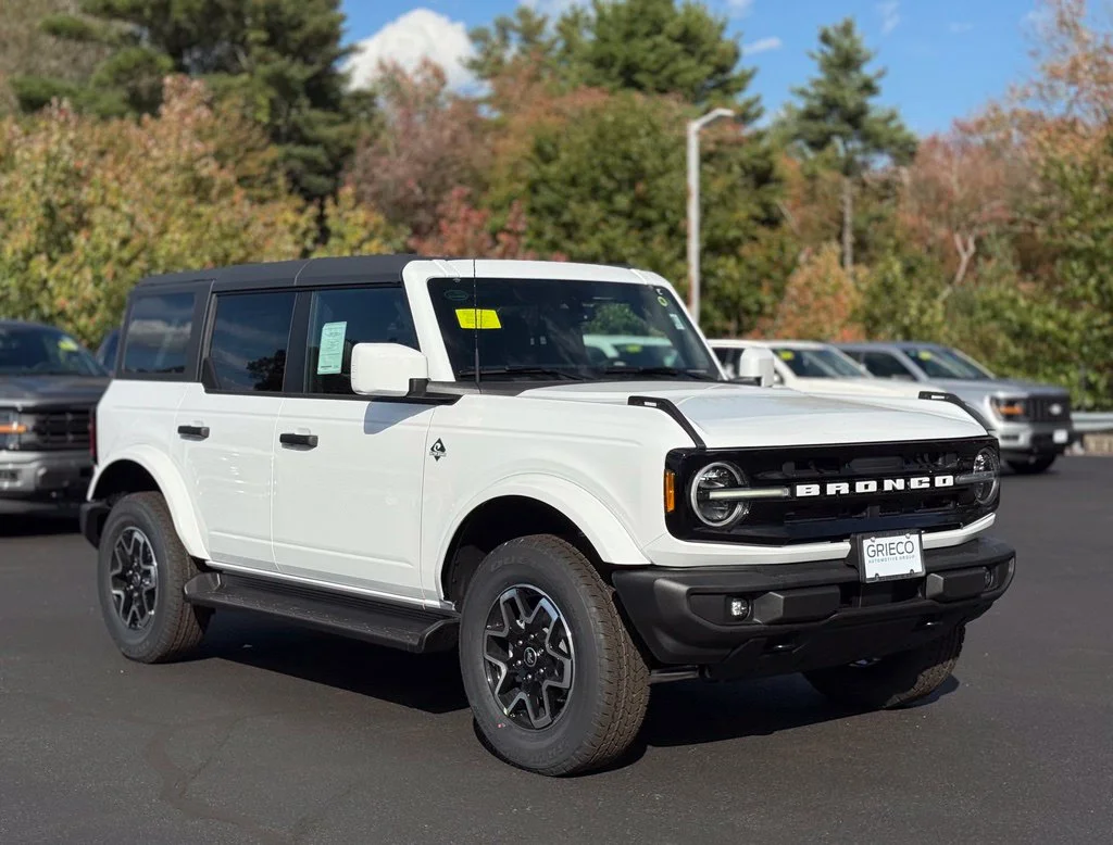 New 2026 White Ford Outer Banks image 1