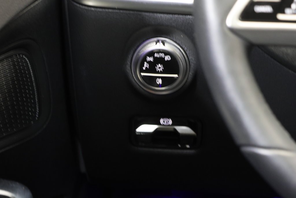 Certified Used 2026 Black Mercedes-Benz C 300 image 17