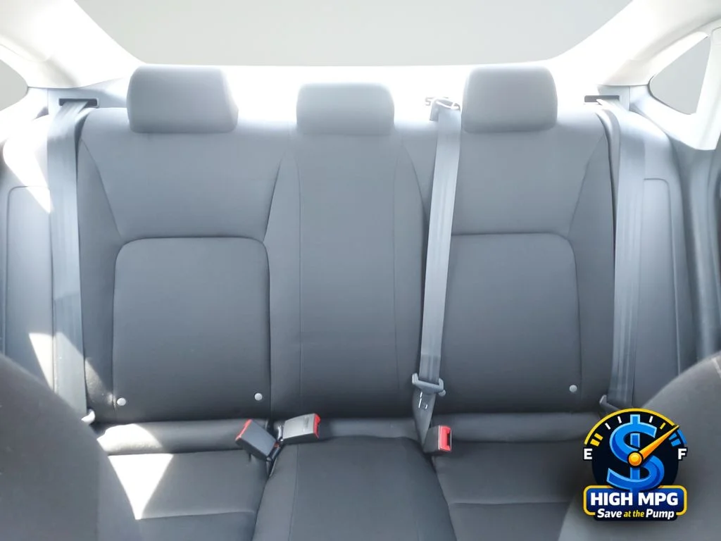Used 2023  Honda LX image 31