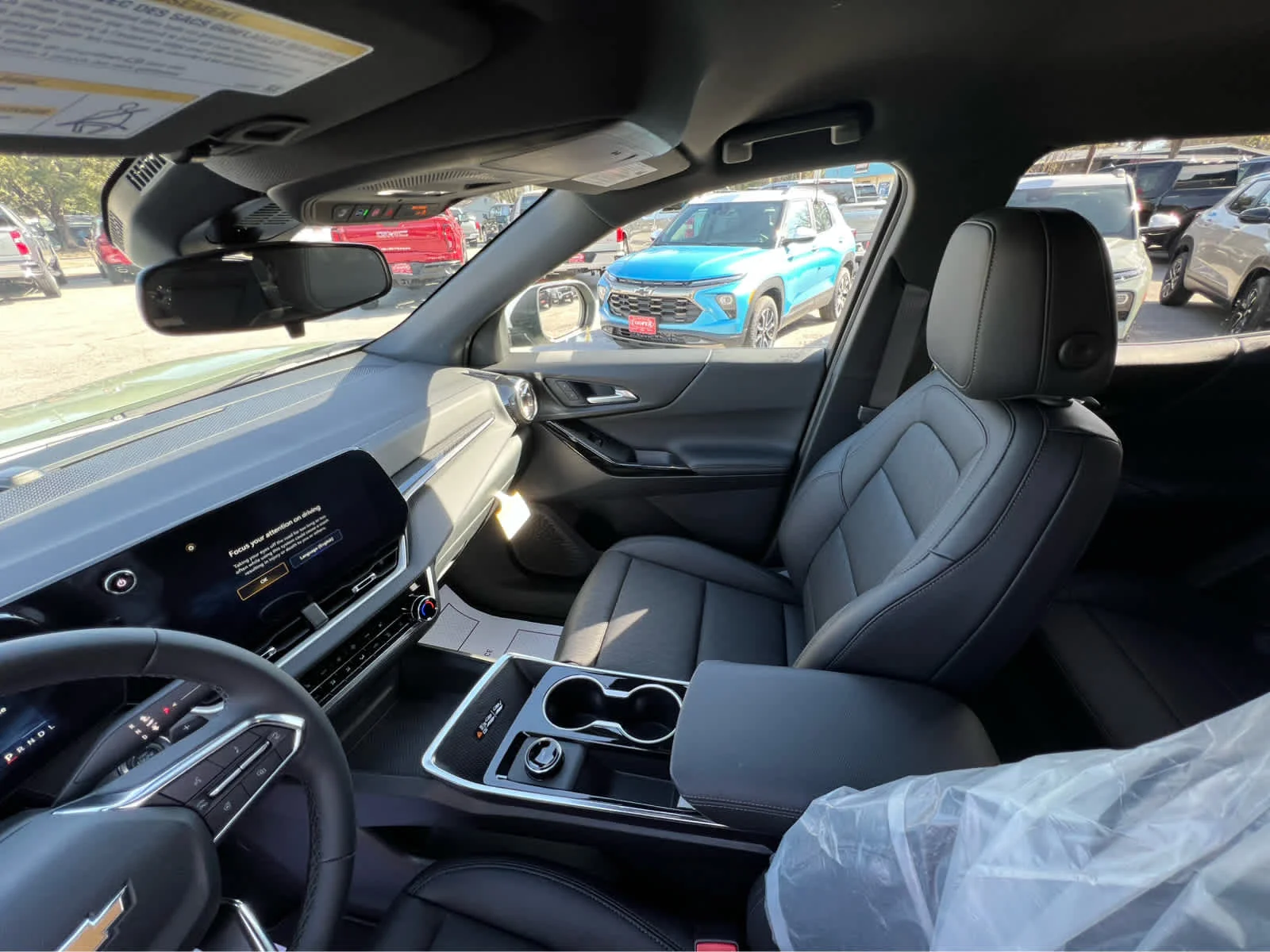 2026 Chevrolet Equinox LT - Photo 10