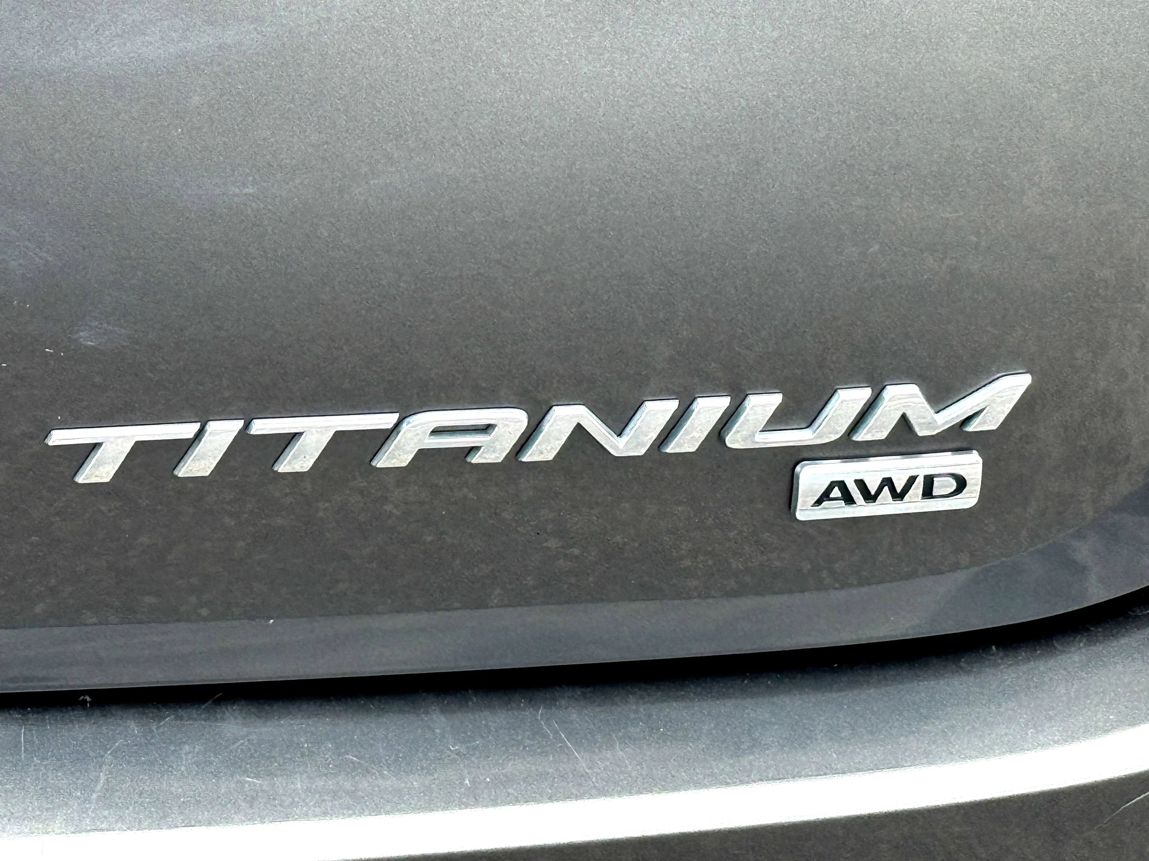 Used 2016 Gray Ford Titanium image 9