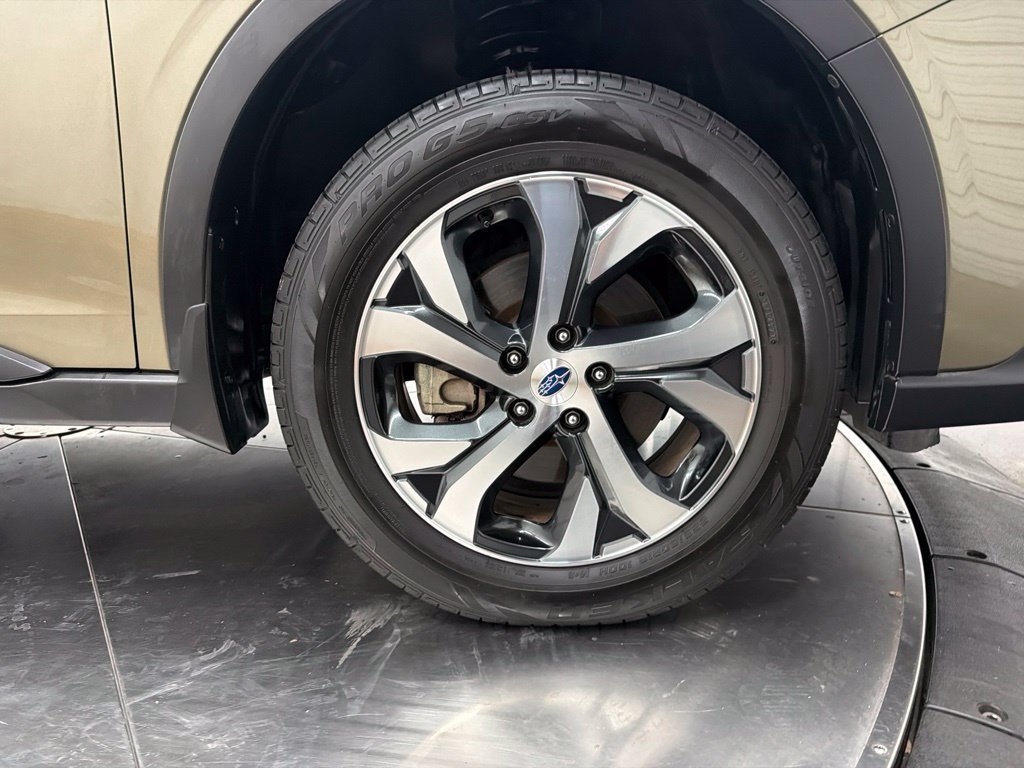 Used 2020 Brown Subaru Limited image 9