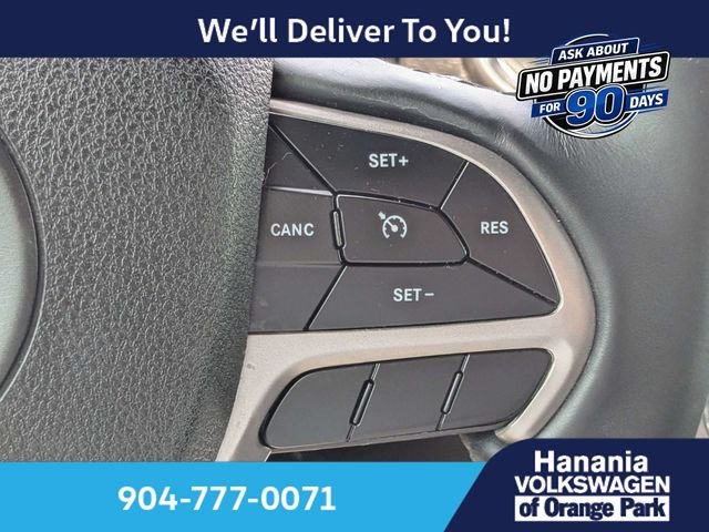 Used 2018 Black Jeep Altitude image 27