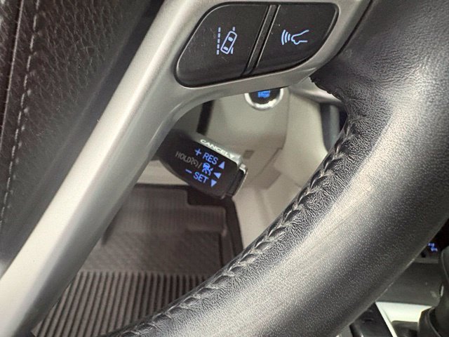 Used 2017 White Toyota Limited image 27