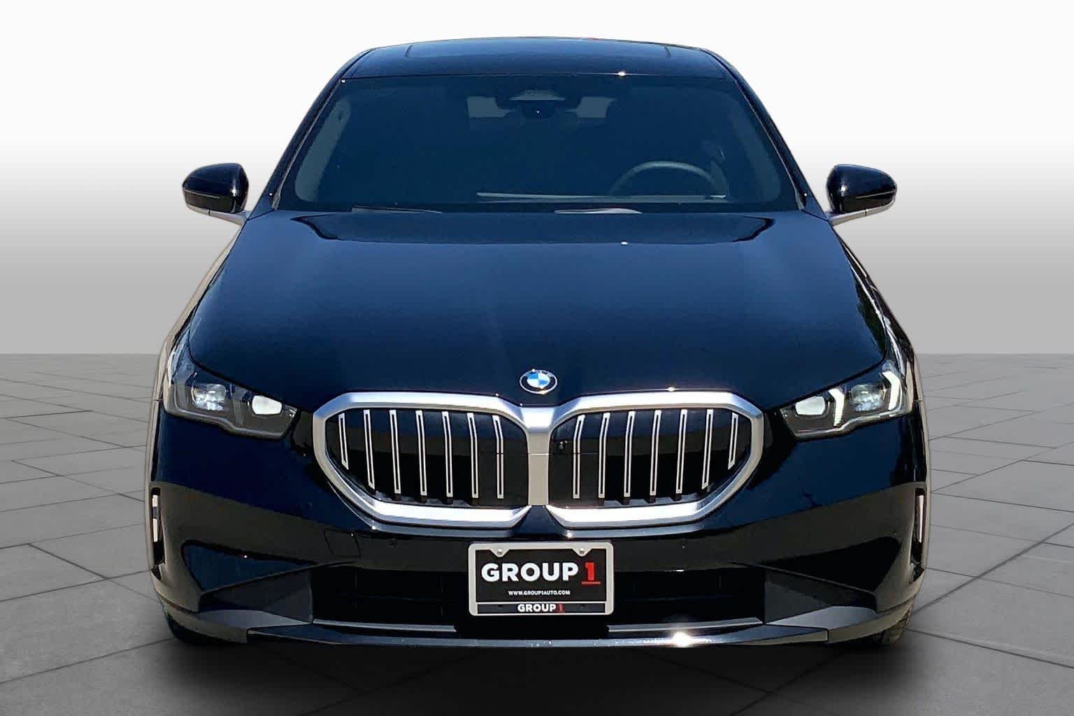 Used 2024 Black Sapphire Metallic BMW 530i image 4