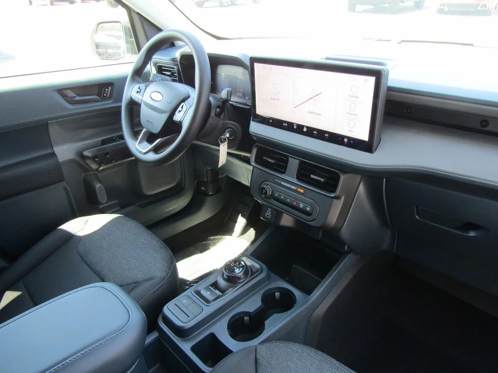 New 2026 Oxford White Ford XL image 19