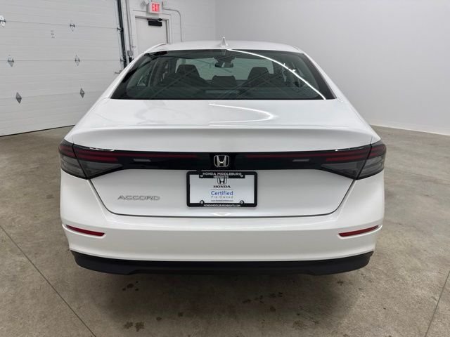 Used 2023 White Honda LX image 6