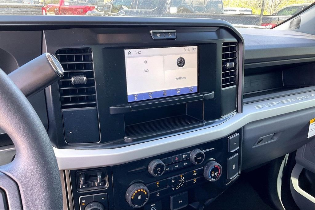 New 2026 Ford Super Duty F-350 XL 4D Crew Cab