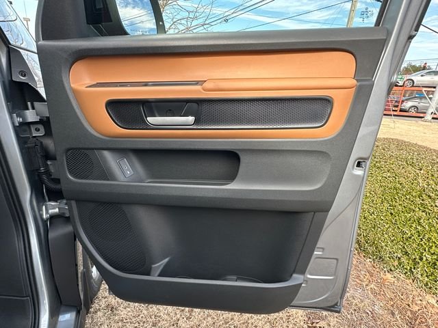 2025 Volkswagen ID. Buzz PRO S - Photo 14