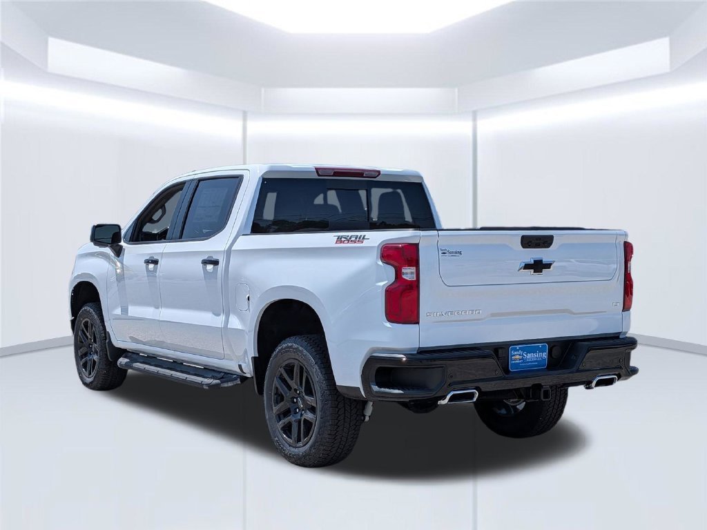 2026 Chevrolet Silverado 1500 LT Trail Boss - Photo 4
