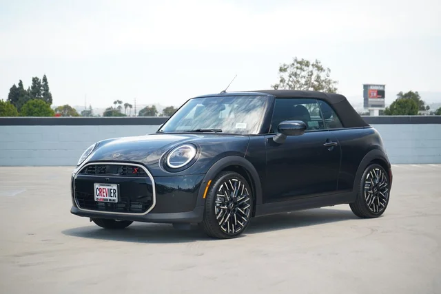 2026 MINI Convertible Iconic