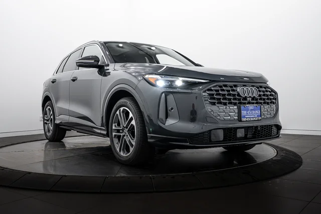 2026 Audi Q5 Prestige quattro's photo