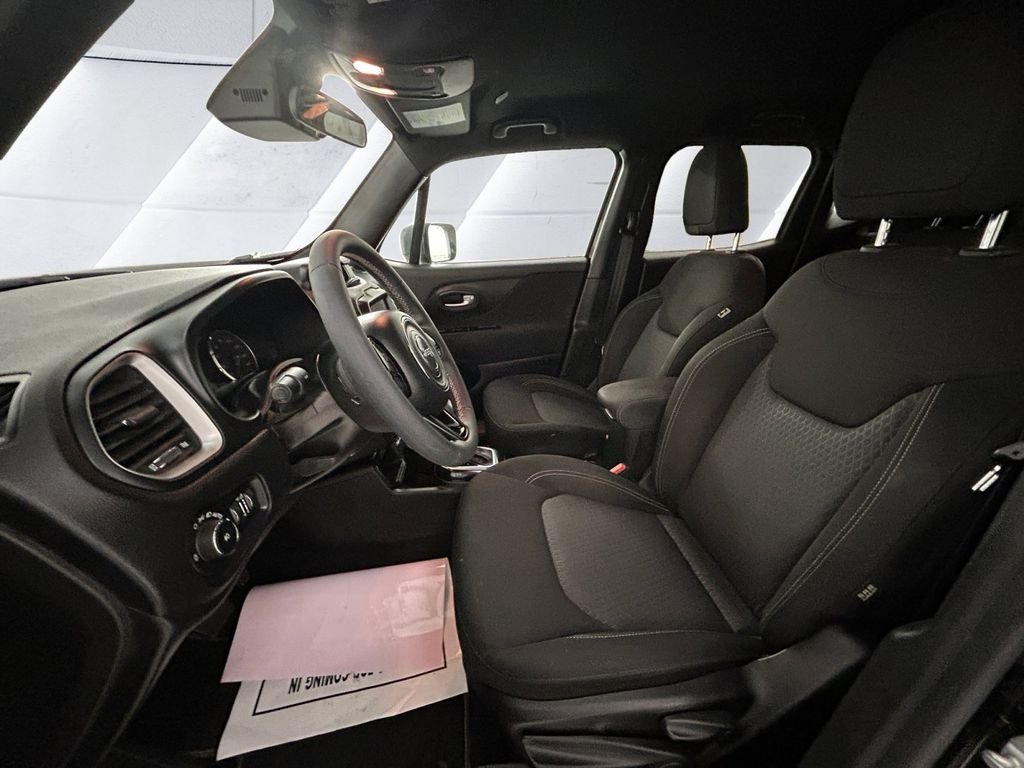 Used 2021 Black Jeep Latitude image 7