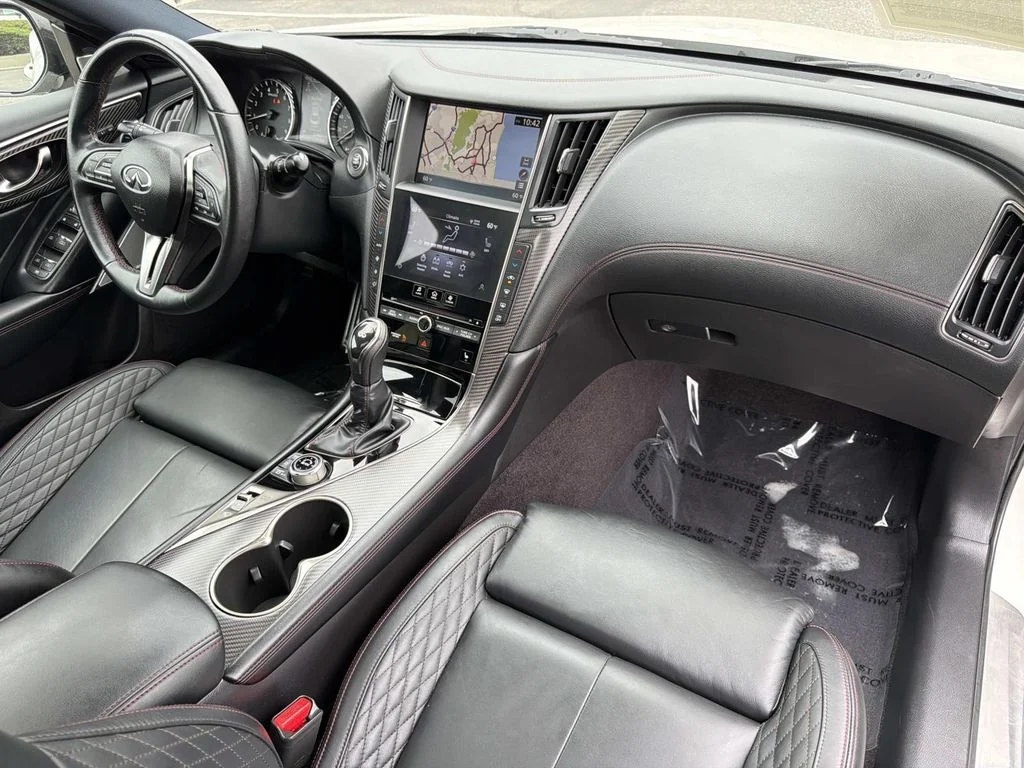 Used 2021 MAJESTIC WHITE INFINITI RED SPORT 400 image 28