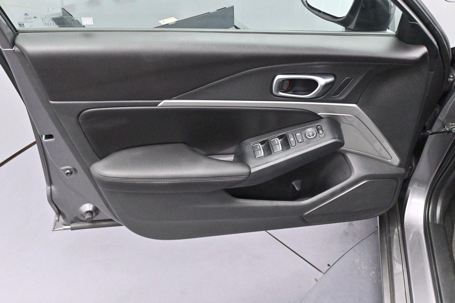 Used 2023 Liquid Carbon Metallic Acura Base image 9