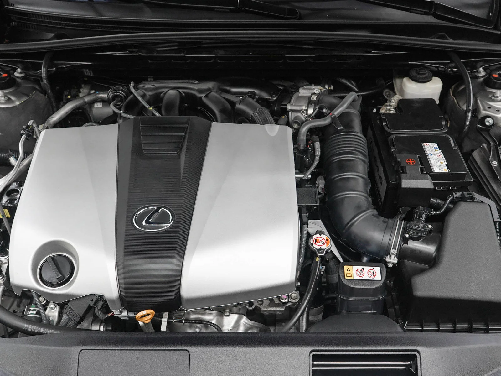 Used 2019 Moonbeam Beige Met Lexus  image 30
