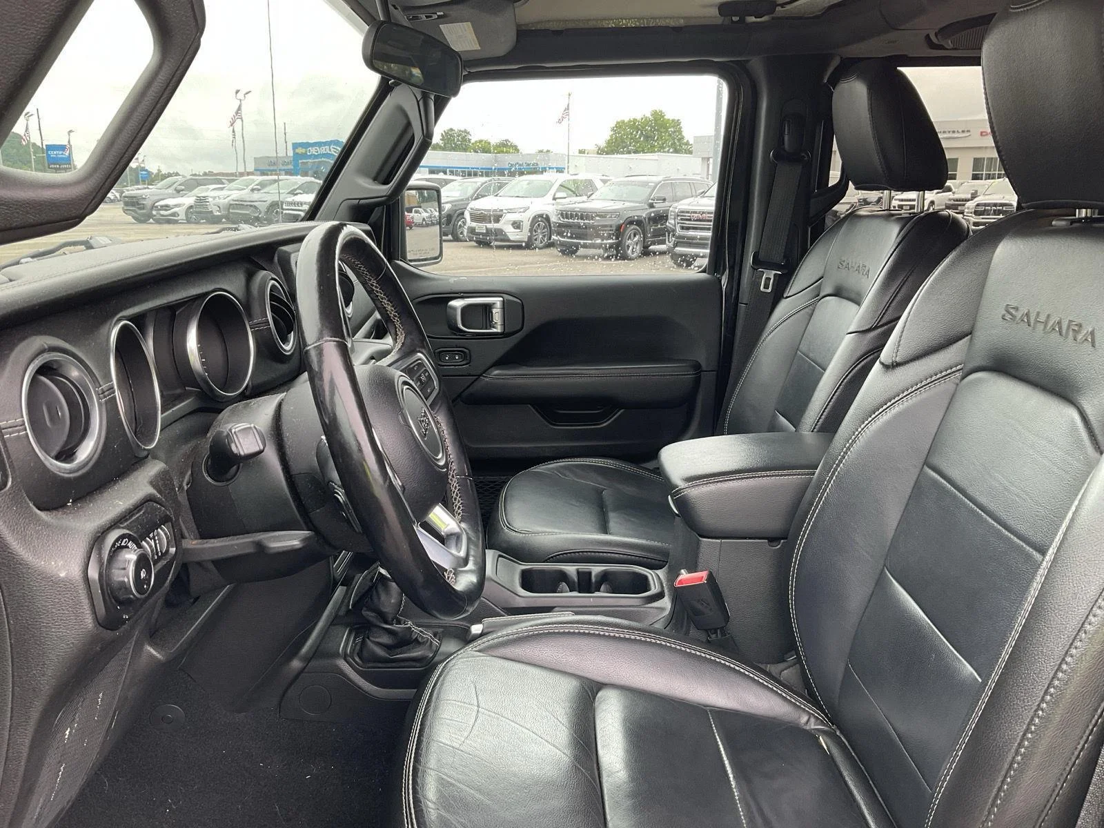 Used 2020 BLACK CLEAR COAT JEEP WAGON 4 DOOR image 9