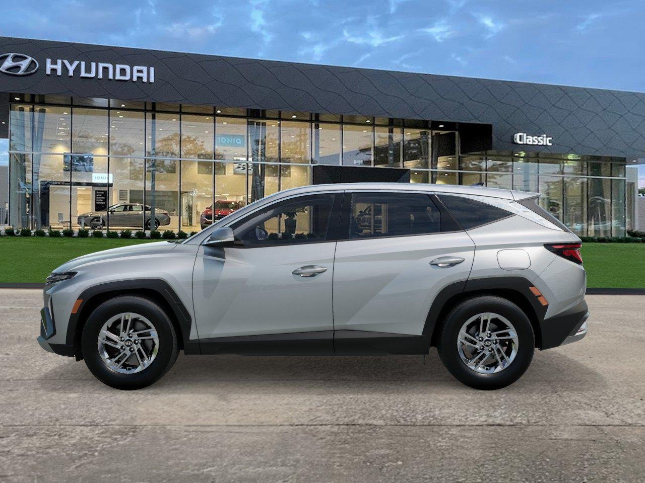 New 2026 Shimmering Silver Hyundai SE image 3