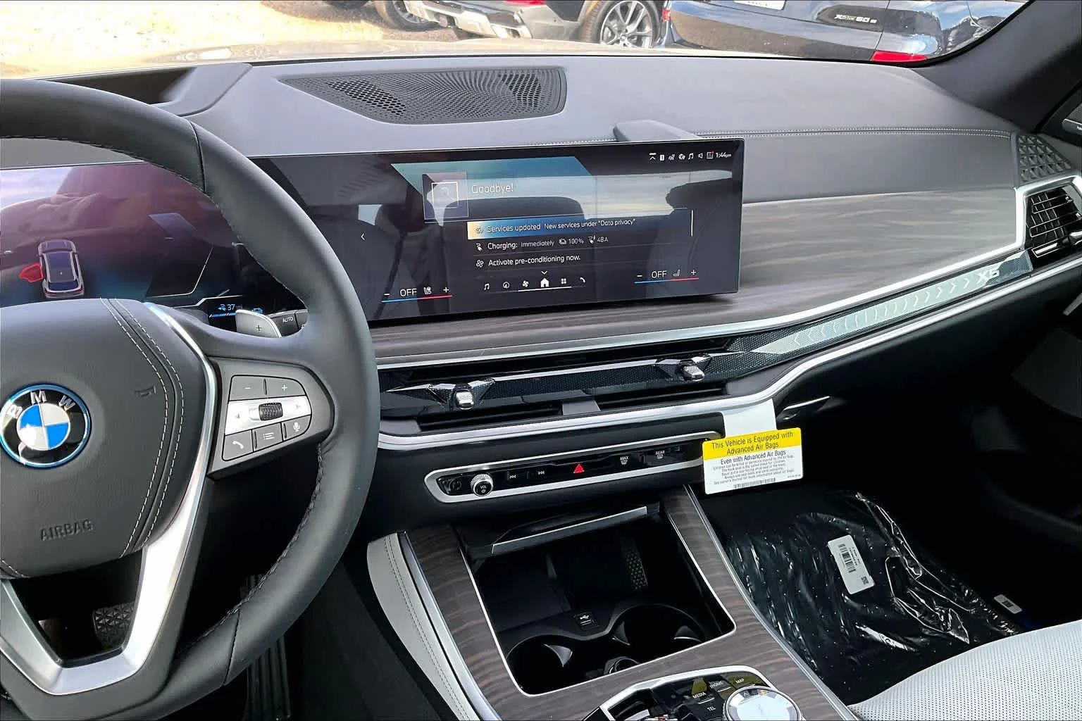 New 2026 Skyscraper Grey Metallic BMW xDrive50e image 6