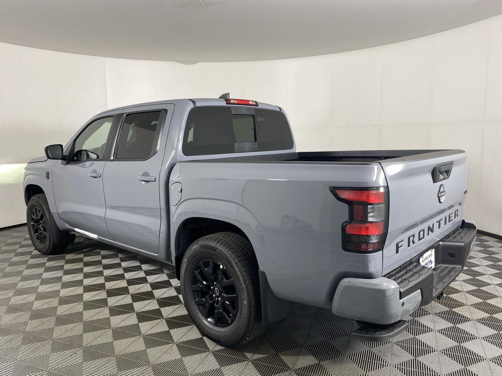 New 2026 Boulder Gray Pearl Nissan SV image 17
