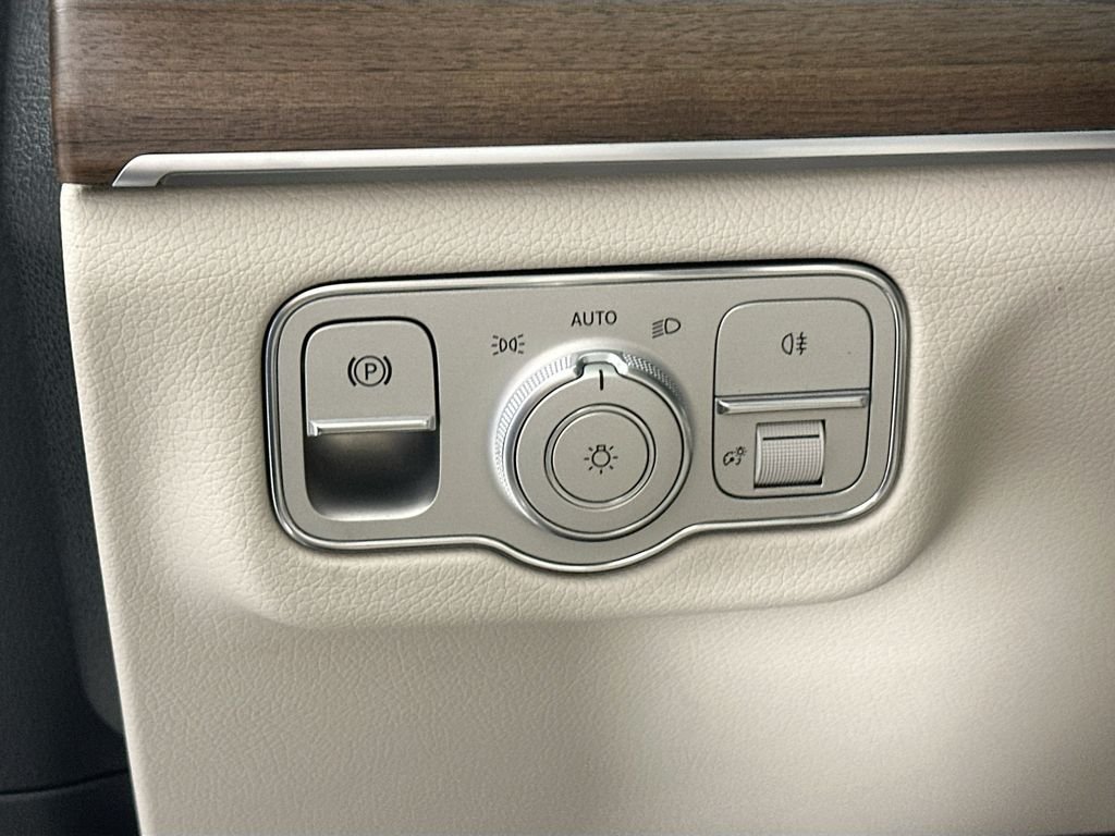 Used 2026 Green Mercedes-Benz GLE 450 image 10