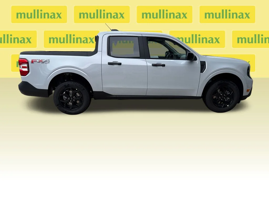 2025 Ford Maverick XLT - Photo 15