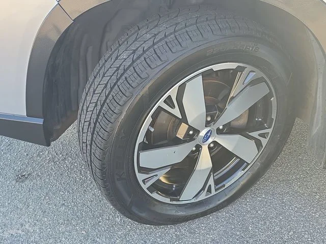 Used 2019 Silver Subaru Touring image 34