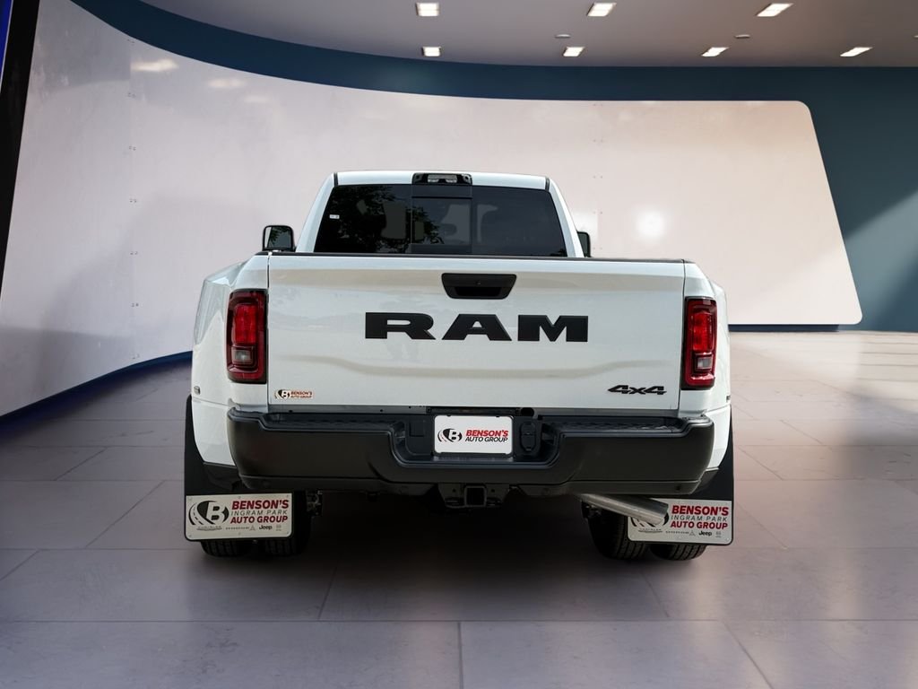 New 2026 Bright White Clear-Coat Exterior Paint RAM Tradesman image 4