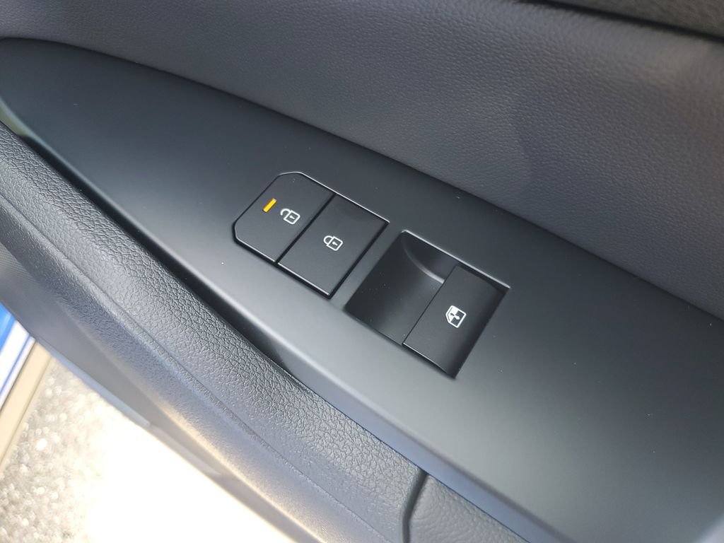 2026 Kia Sportage EX - Photo 15