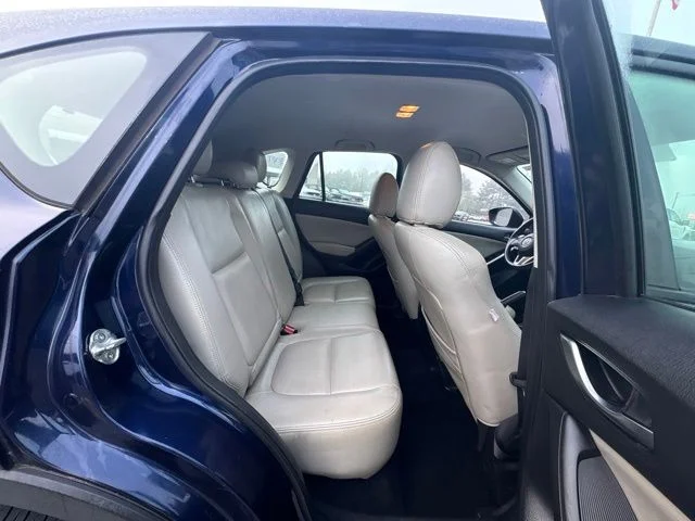 Used 2014 Blue Mazda Sport image 22
