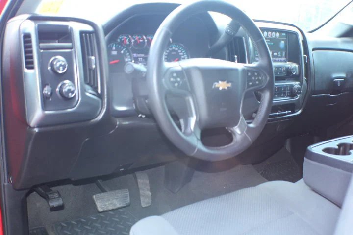 Used 2018 RED HOT Chevrolet LT image 8