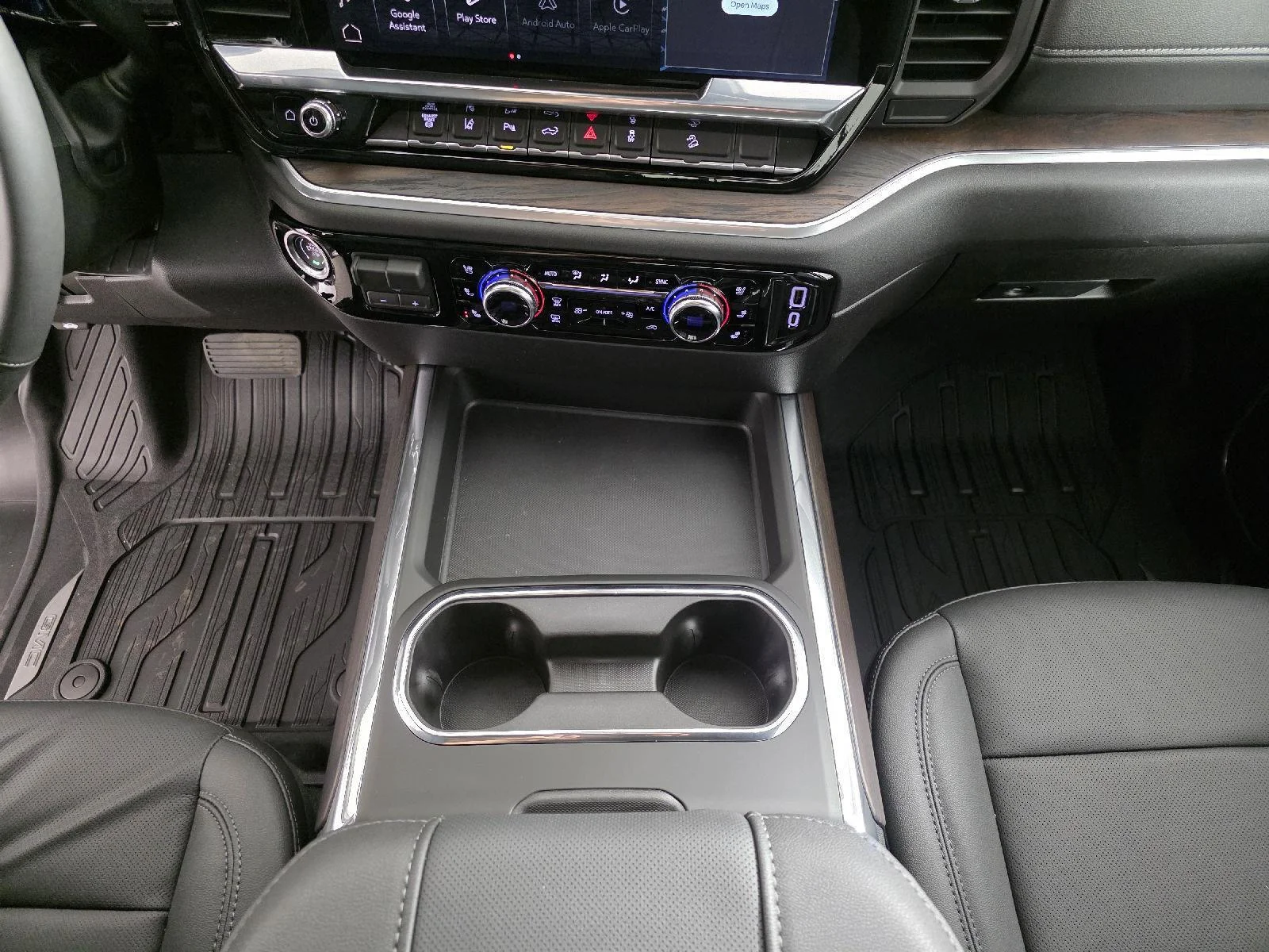 New 2026 Summit White GMC SLT image 34