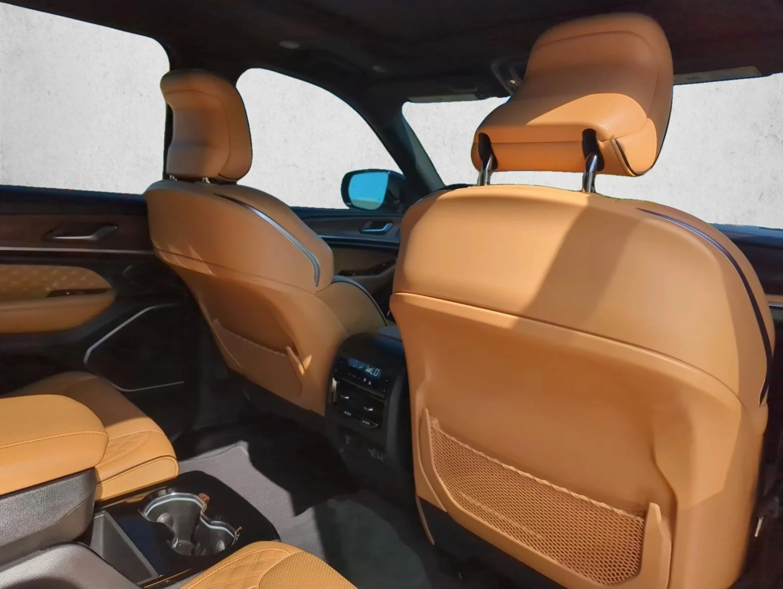 Used 2025 Bright White Clearcoat Jeep Summit image 19