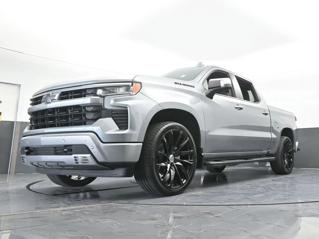 2025 Chevrolet Silverado 1500 LTZ - Photo 72