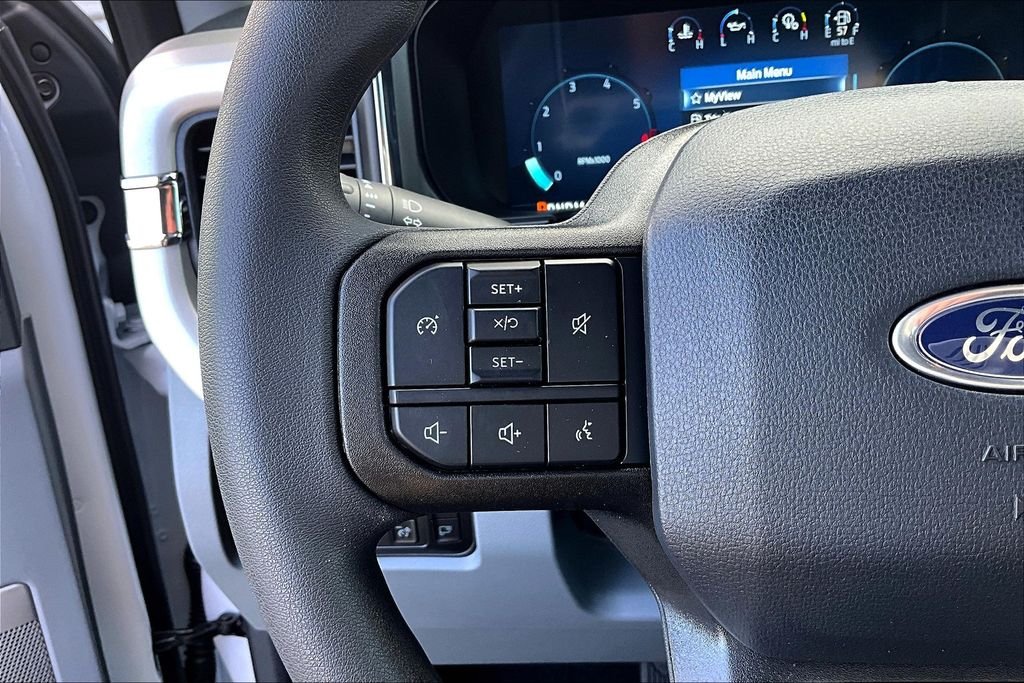 2026 Ford F-350 Super Duty XLT - Photo 17