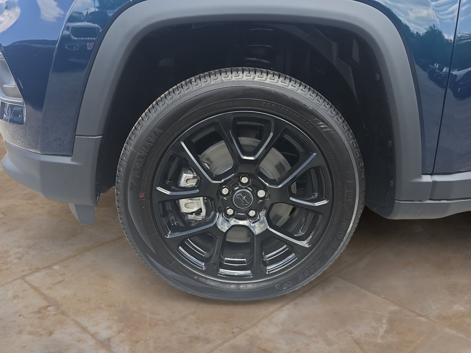New 2026 Fathom Blue Pearl Coat Jeep Latitude Altitude image 26