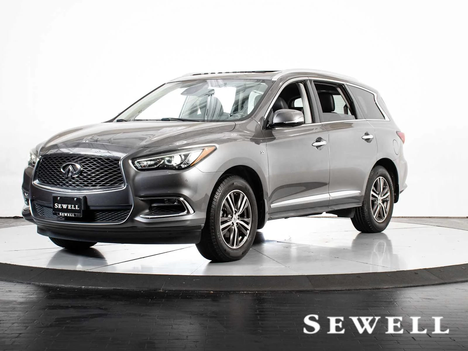 2019 INFINITI QX60 LUXE