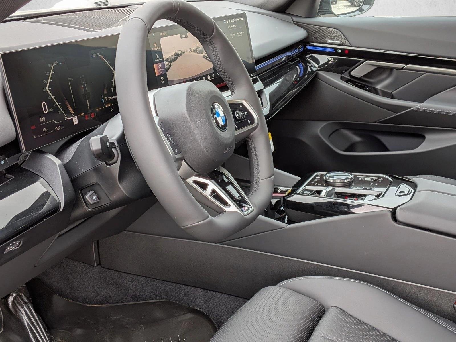 Used 2026 Dark Graphite Metallic BMW 530i xDrive image 3