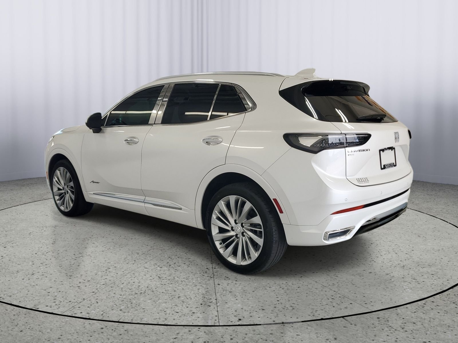 Used 2024 White Buick Avenir image 3