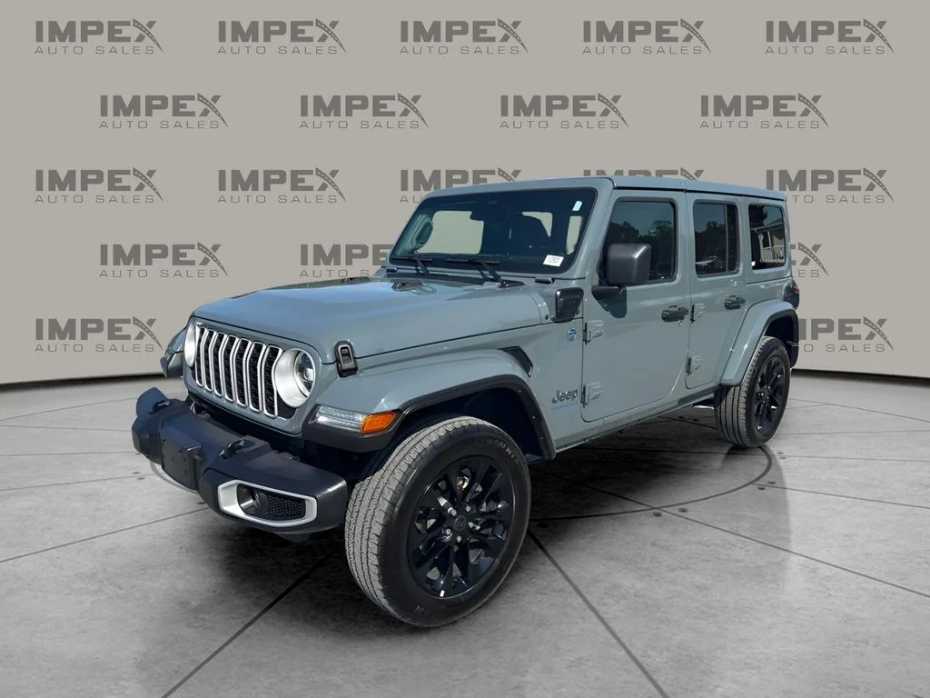Used 2025 Gray Jeep Sahara 4xe image 1