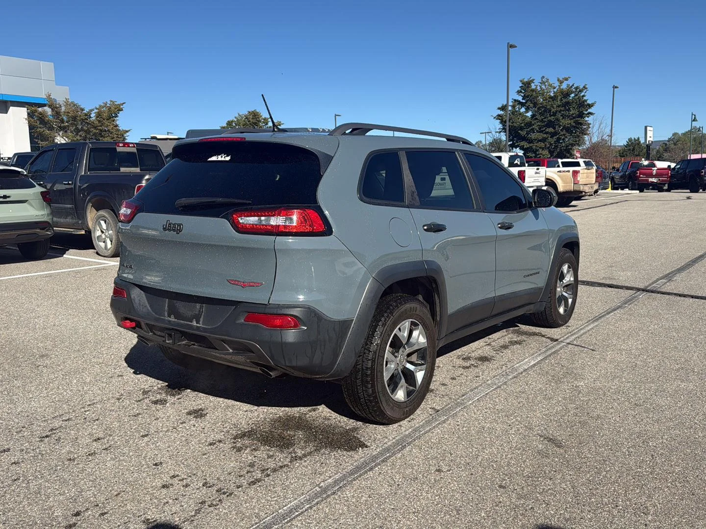 Used 2014 Anvil Clear Coat Jeep Trailhawk image 3