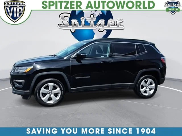 Used 2019 Black Jeep Latitude image 5