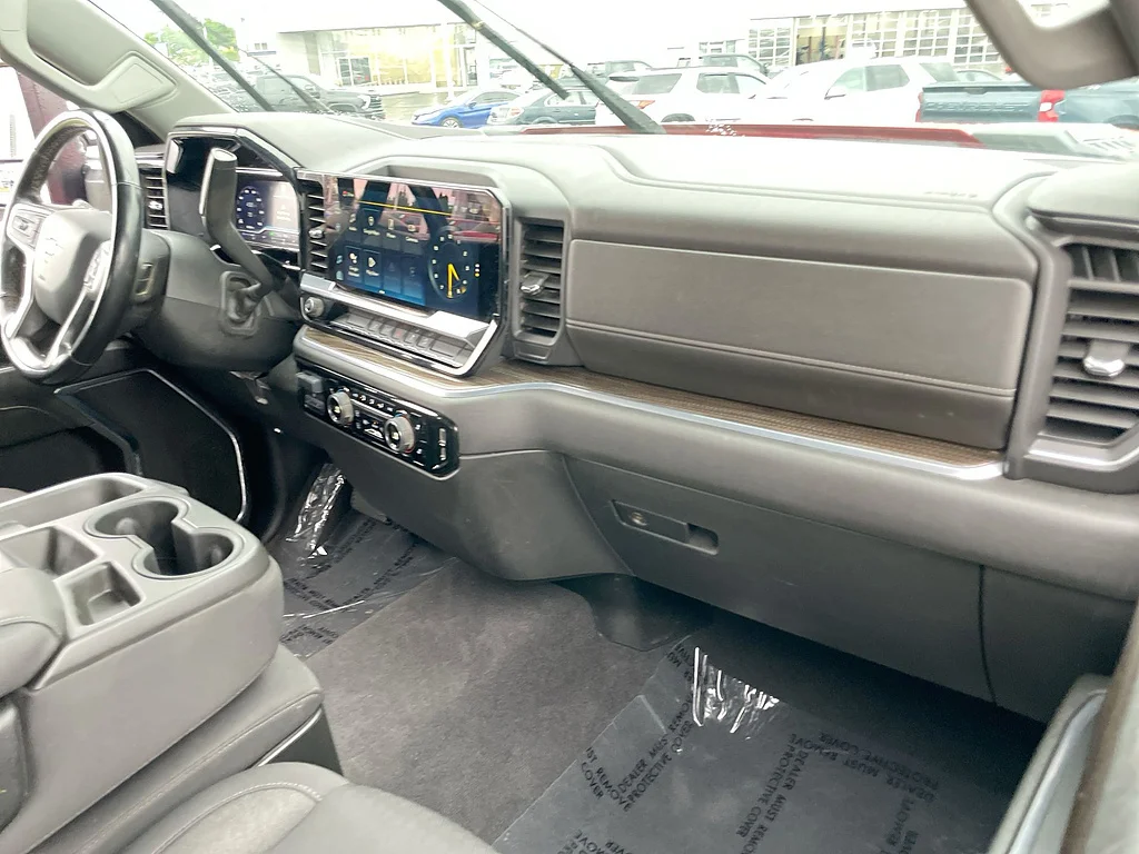 Used 2024 Red Hot Chevrolet LT image 27