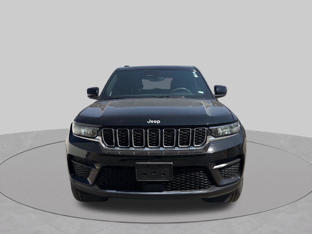 Used 2024 Black Jeep Laredo X image 39
